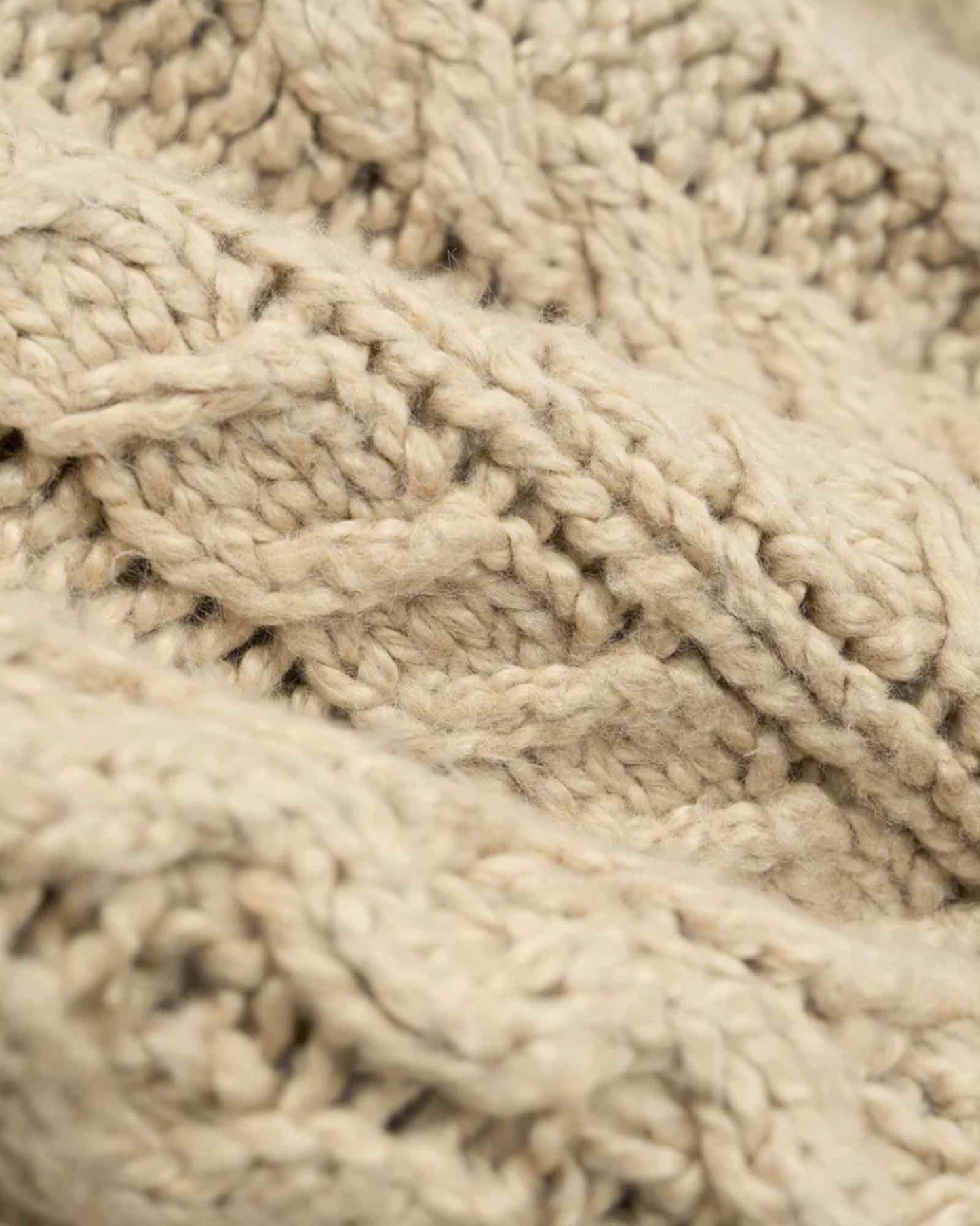CABLE KNIT HOODIE (ニットパーカー) Gold Heather