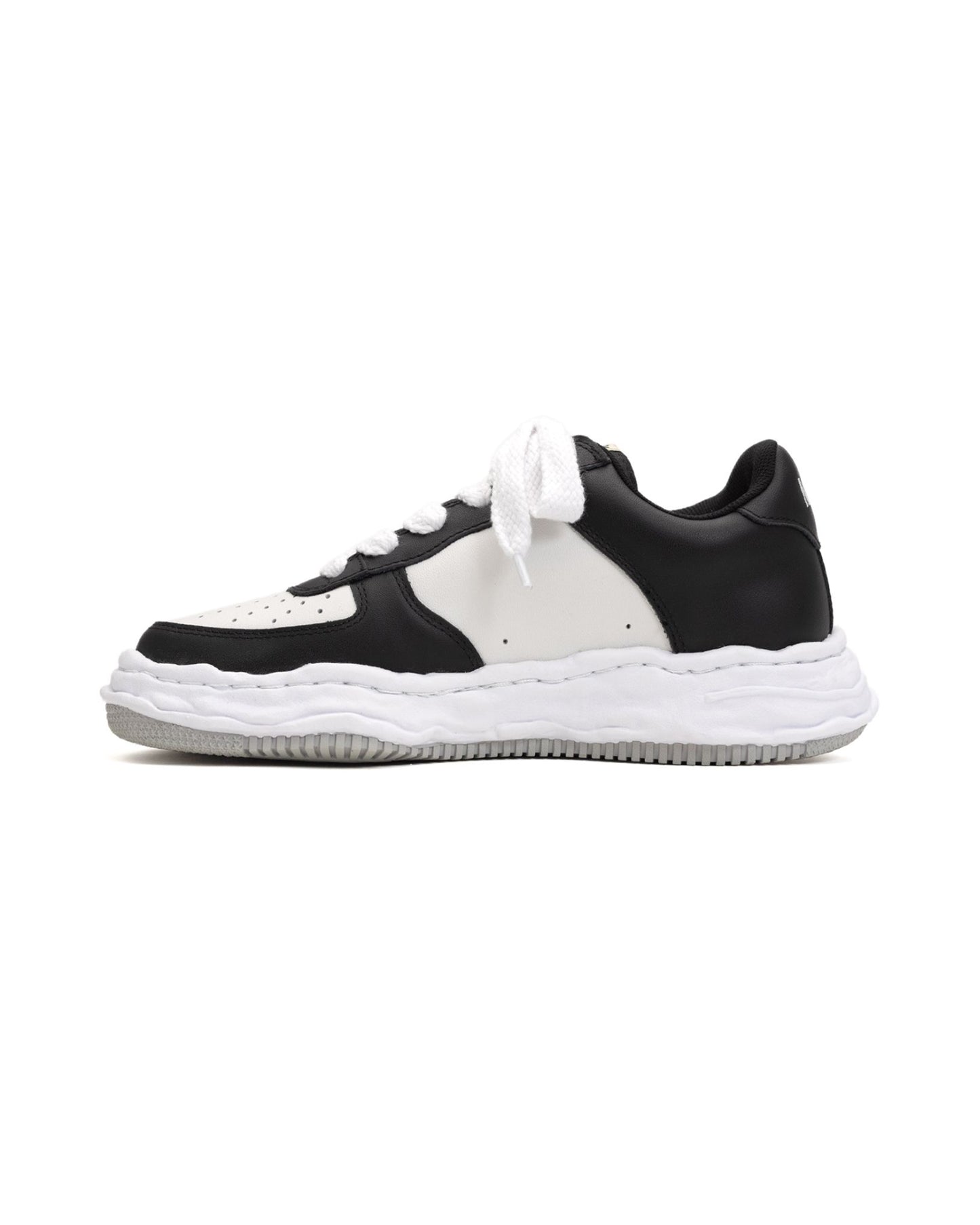 WAYNE LOW/LEATHER / A08FW706(ウェインレザー) Black/White