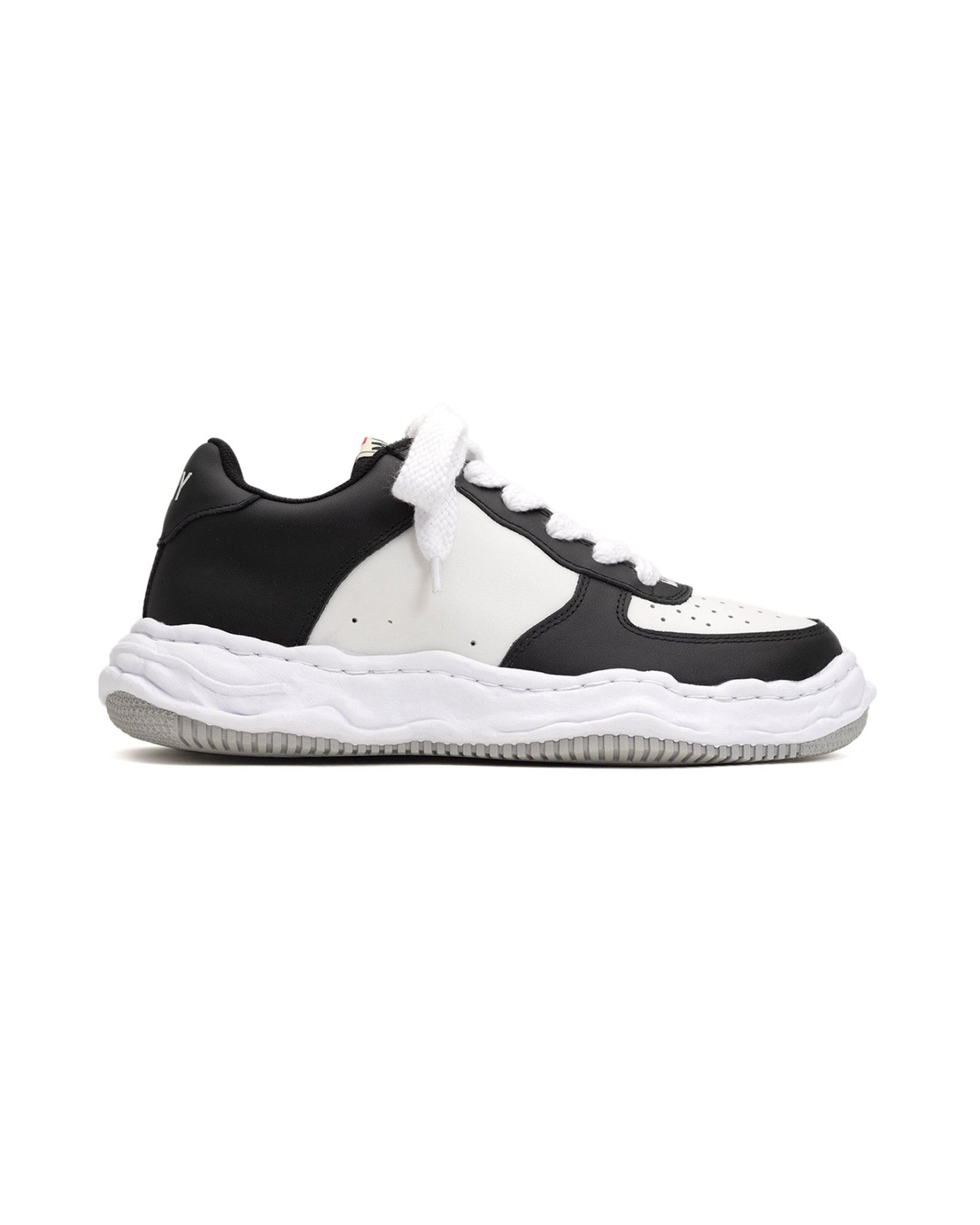 WAYNE LOW/LEATHER / A08FW706(ウェインレザー) Black/White