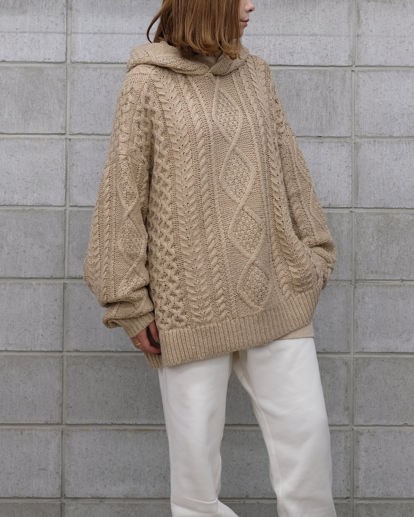 CABLE KNIT HOODIE (ニットパーカー) Gold Heather