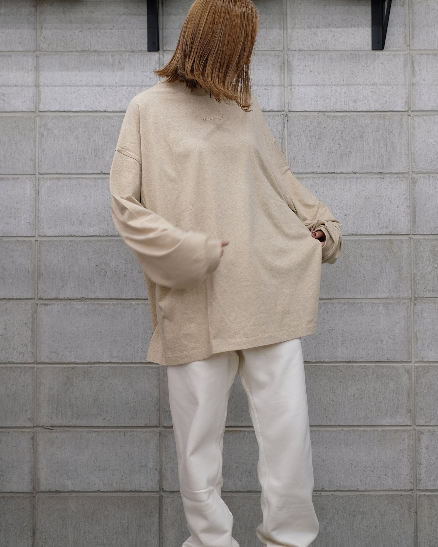 ESSENTIALS LS TEE (ロンT) Gold Heather