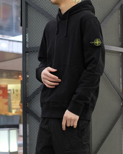 ストーンアイランド/HOODIE SWEATER/K1S156100045S0051 - V0029/プルオーバーパーカー/BLACK