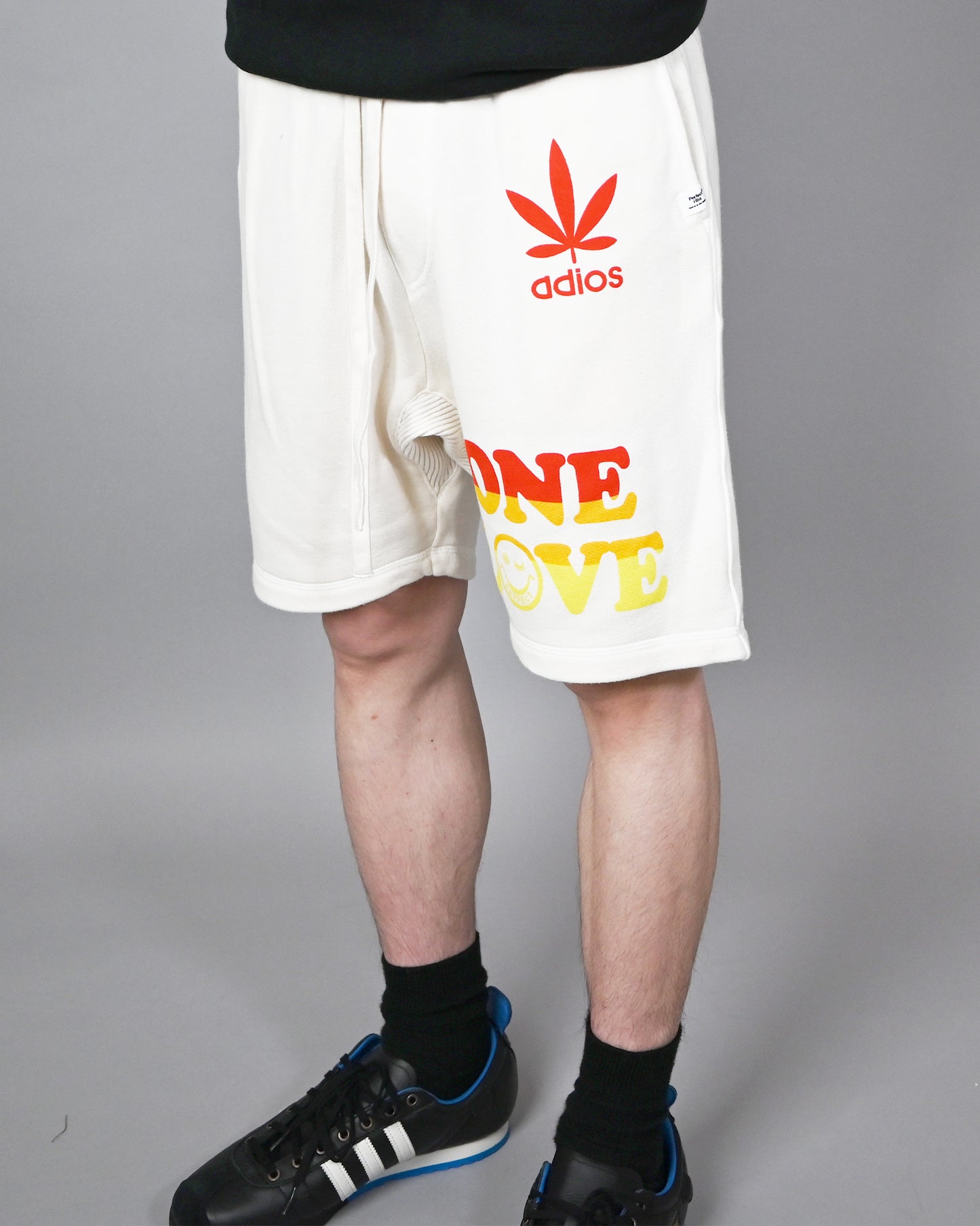 (ONE LOVE)Sweat Short Pants / Off White