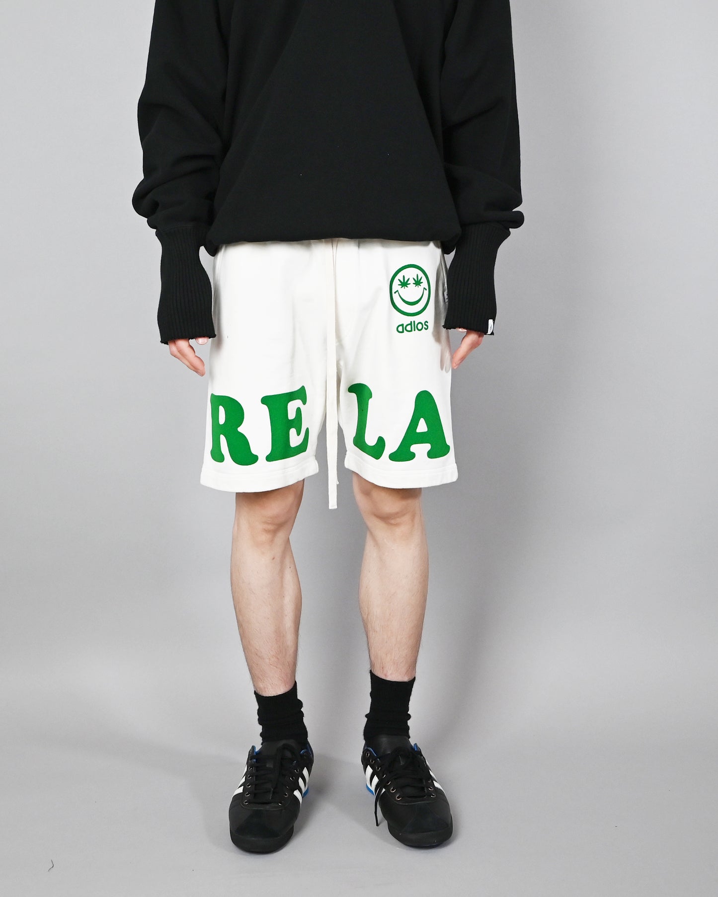 (RELAX) Basic Sweat Short Pants / WHITE