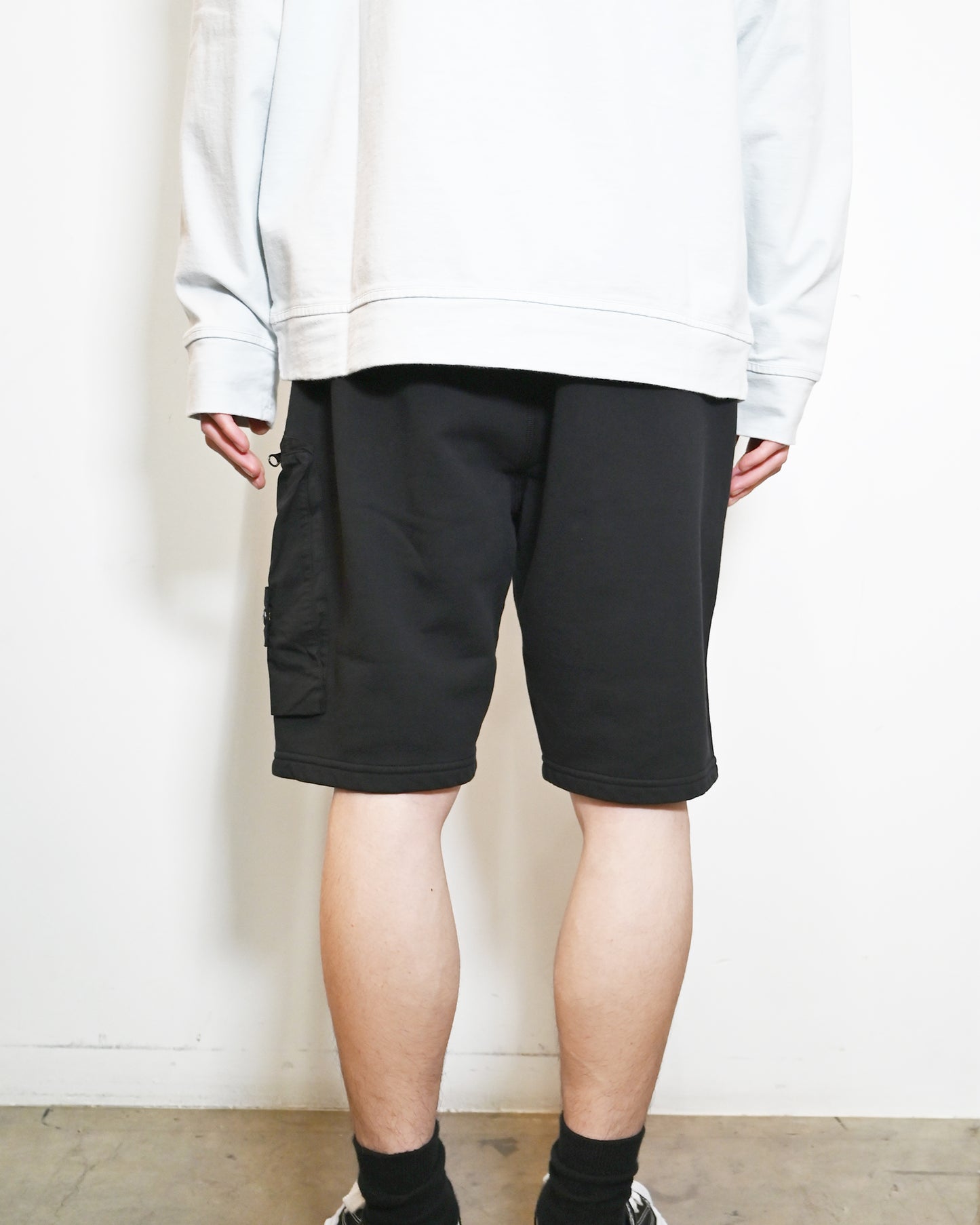 ストーンアイランド/SHORTS/K1S156200002S0123 - V0029/ショートパンツ/BLACK