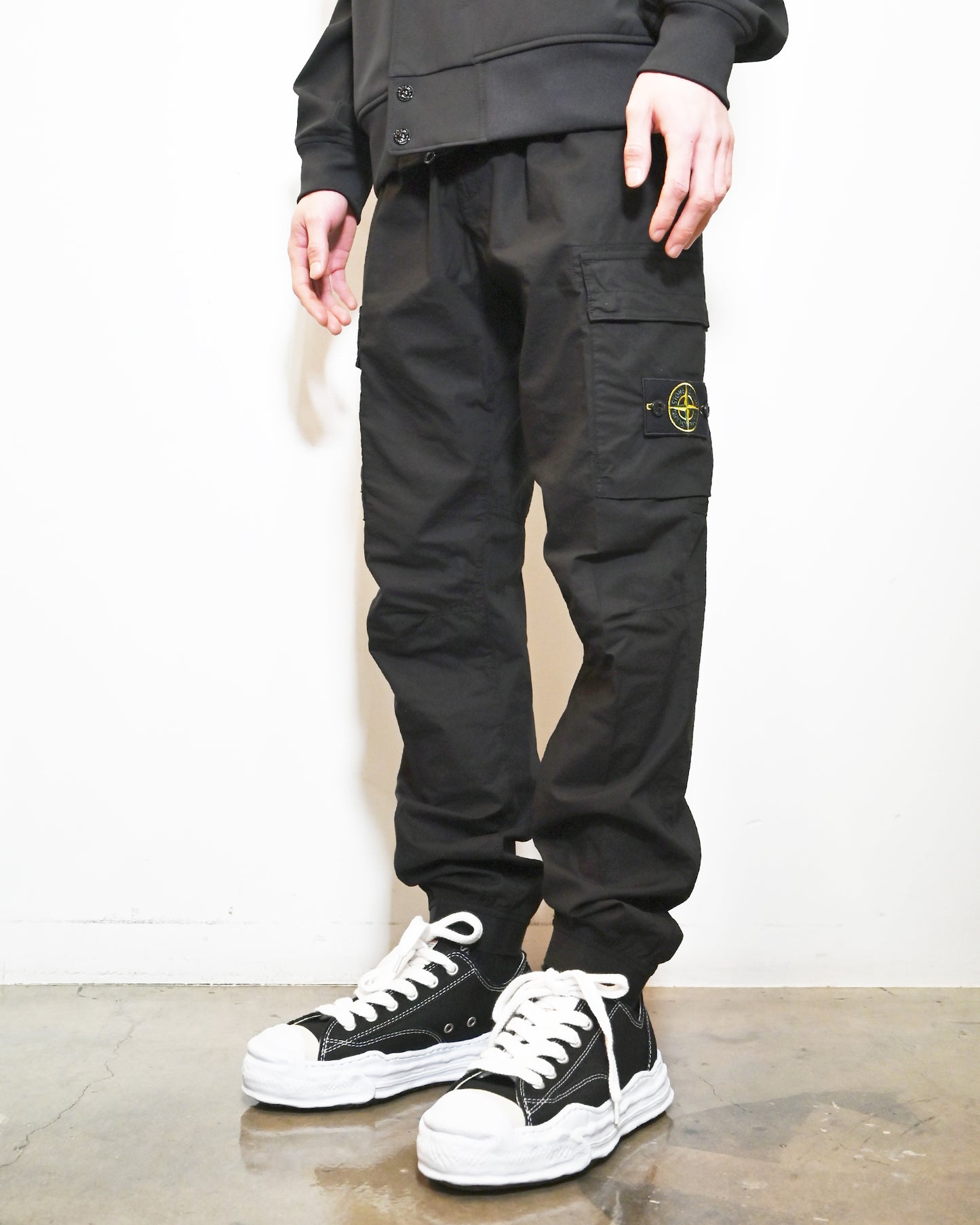 ストーンアイランド/TROUSERS/K1S153100031S0003 - V0029/カーゴパンツ/BLACK