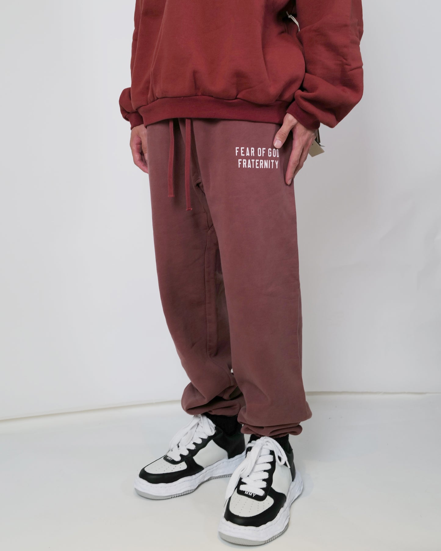 エッセンシャルズ/HEAVY FLEECE SWEATPANT/130BT244456F/スウェットパンツ/CRIMSON