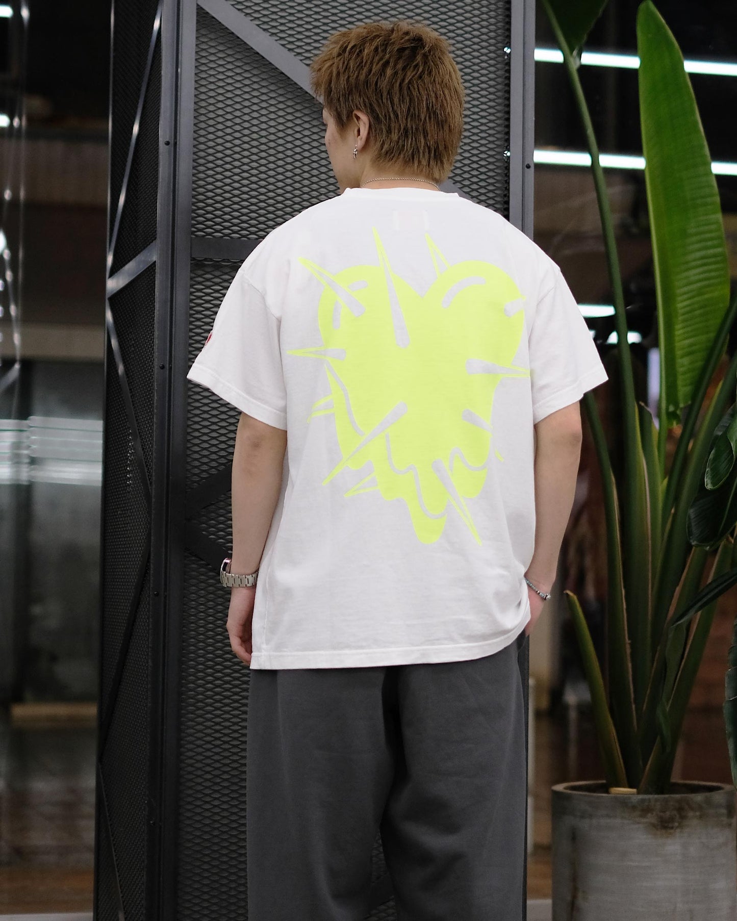 エモーショナリー アンアベイラブル/PUNK SPIKE TEE/Tシャツ/White