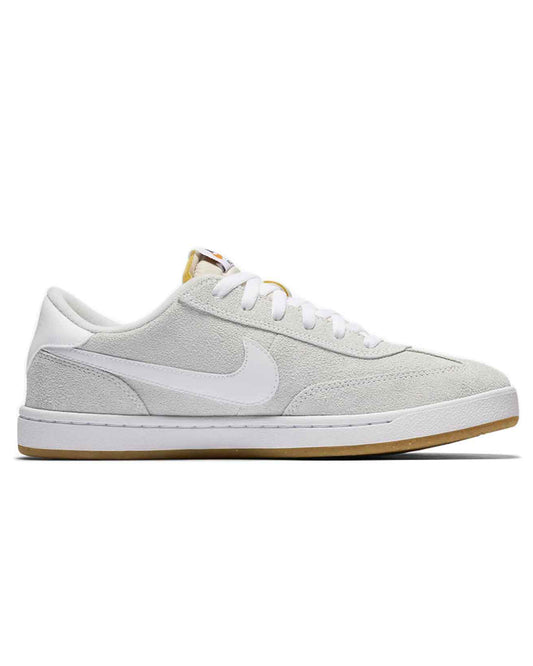 ナイキエスビー/NIKE SB FC CLASSIC/DX4361-004 /エフシークラシック/スニーカー/WHITE