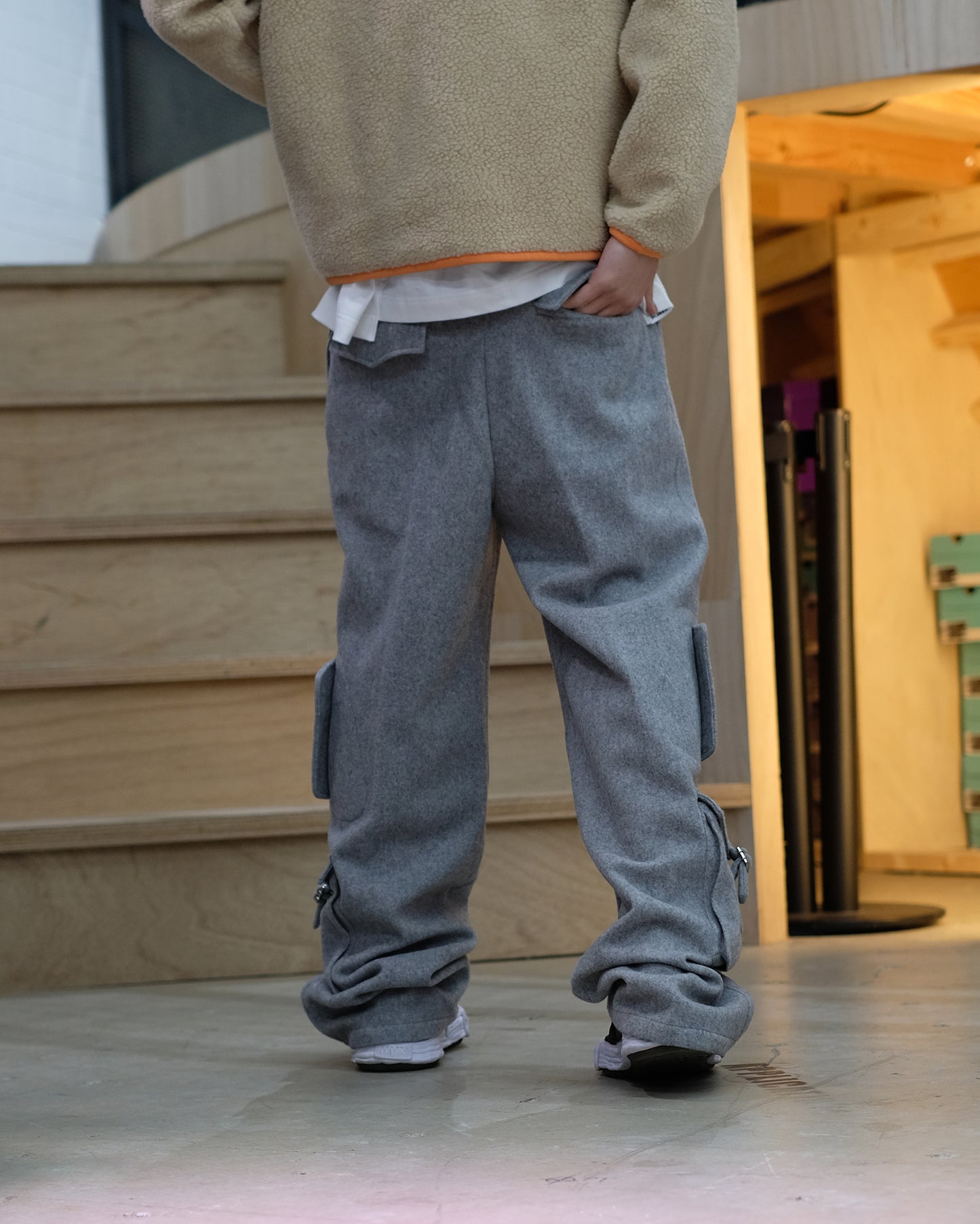 The World Is Yours/Wool Cargo Pants/Pants/Grey