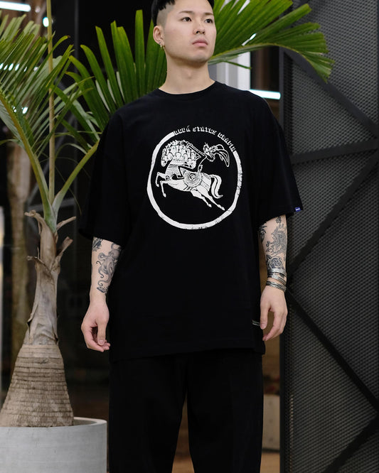 ディーヴァステイツ/Tshirt - GEO -/Tシャツ/Black