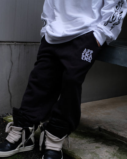 APP exclusive embroidery sweat pants